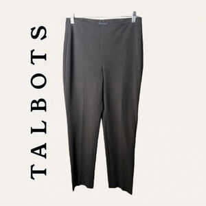 0186W. TALBOTS TROUSERS BROWN IN COLOR STRAIGHT LEG‎ STYLE SIZE 2